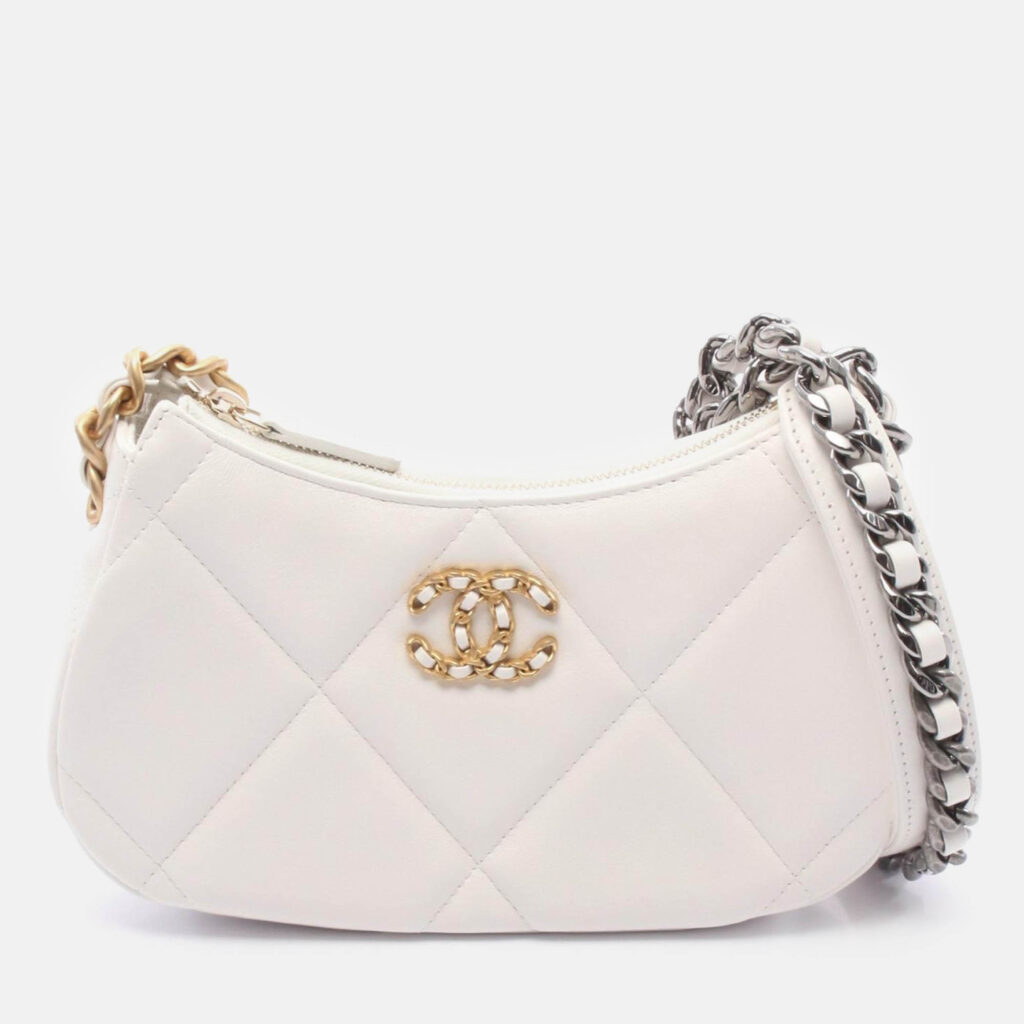 Chanel 19 Matelasse Small Hobo Chain Shoulder Bag Leather White Chanel 19 Matelasse Small Hobo Chain Shoulder Bag Leather White