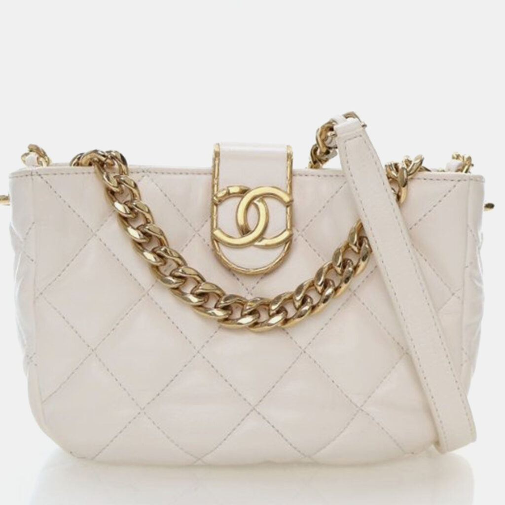 Chanel CC Chain Small White Lambskin Hobo Bag Chanel CC Chain Small White Lambskin Hobo Bag