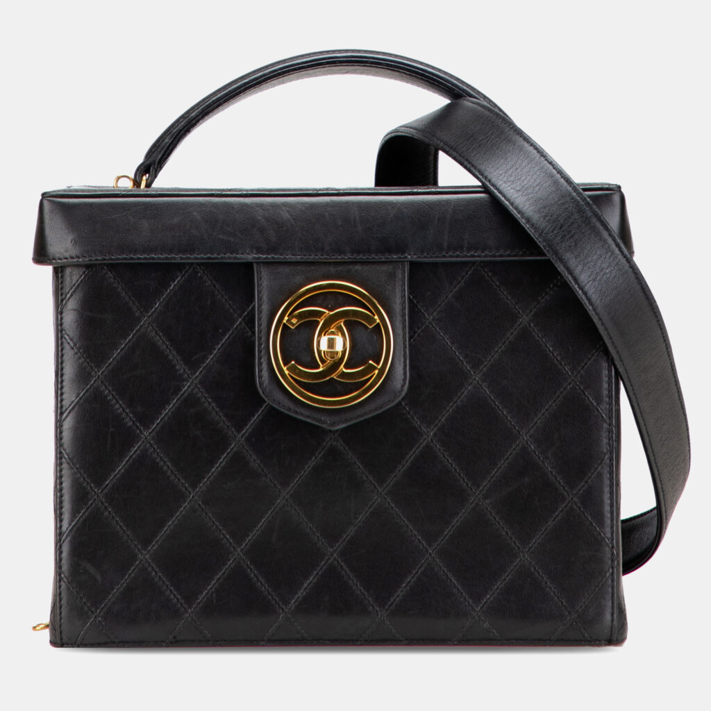 Chanel Black CC Stitched Calfskin Turnlock Vanity Case Chanel Black CC Stitched Calfskin Turnlock Vanity Case