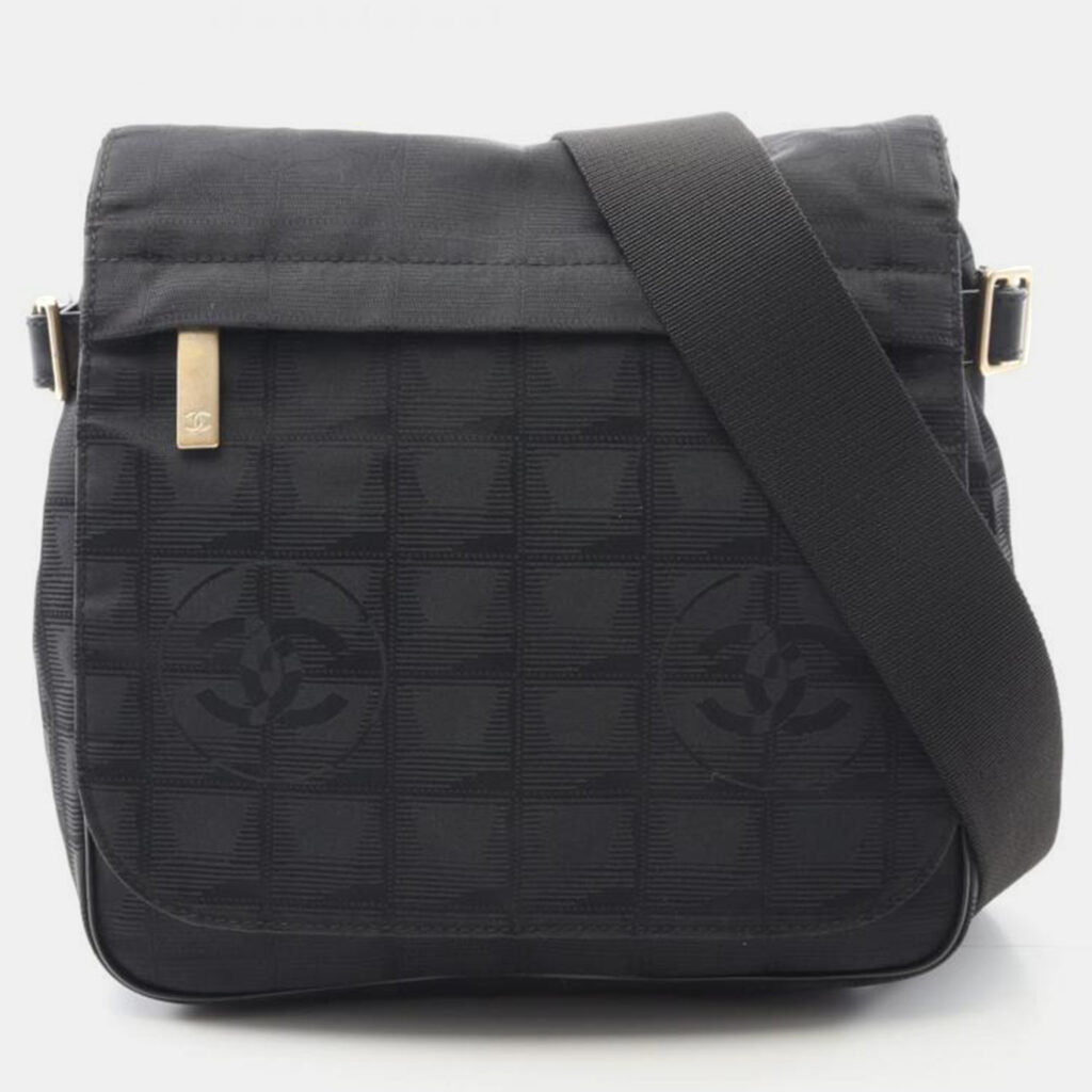 Chanel New Travel Line
