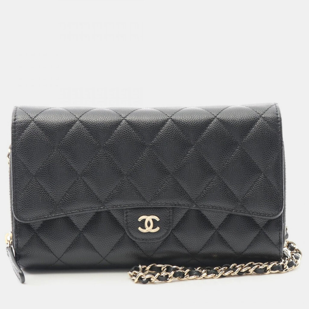Chanel Matelasse Black Calfskin Crossbody Chain Shoulder Bag Chanel Matelasse Black Calfskin Crossbody Chain Shoulder Bag