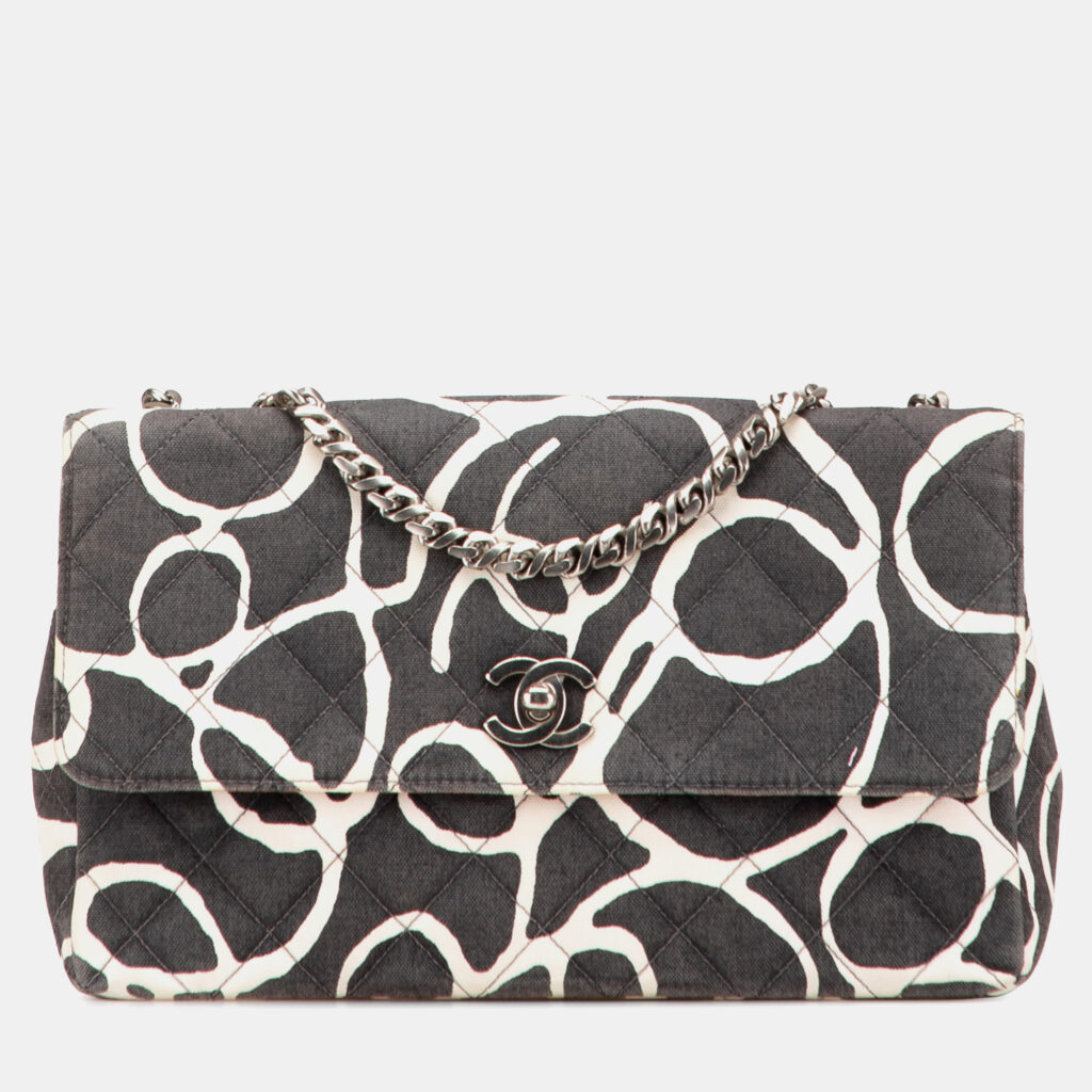 Chanel Black White Medium CC Quilted Printed Canvas Single Flap Bag Chanel Black White Medium CC Quilted Printed Canvas Single Flap Bag