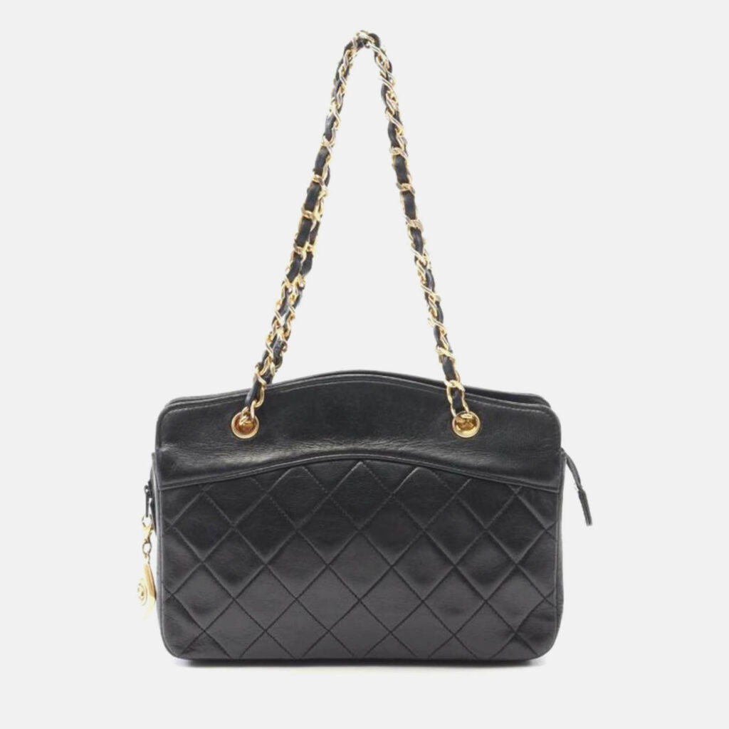 Chanel Matelasse Black Lambskin Leather Shoulder Bag Chanel Matelasse Black Lambskin Leather Shoulder Bag