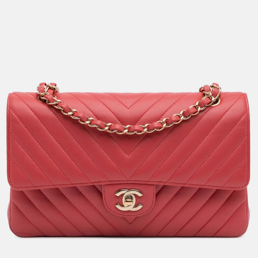 Chanel Classic Double Flap Medium Red Chevron Lambskin Shoulder Bag Chanel Classic Double Flap Medium Red Chevron Lambskin Shoulder Bag
