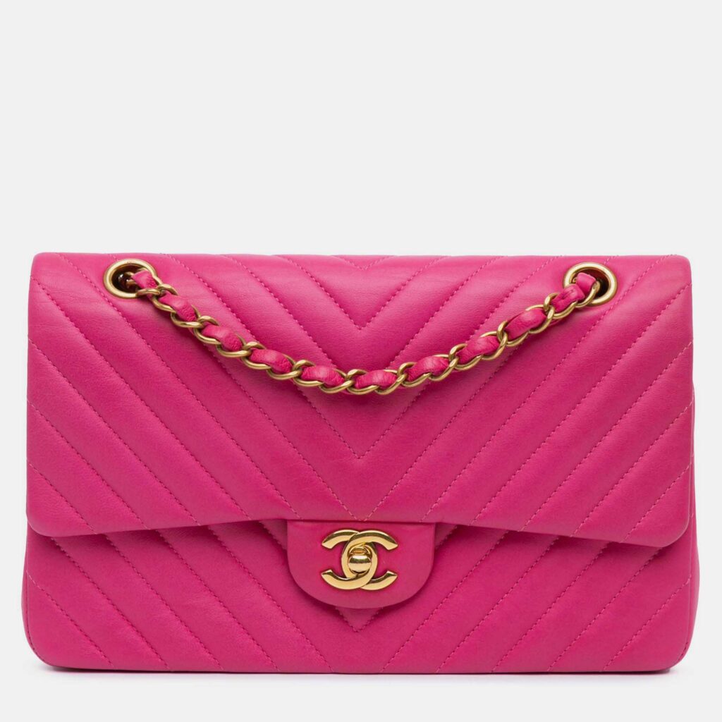 Chanel Classic Double Flap Medium Pink Chevron Lambskin Shoulder Bag Chanel Classic Double Flap Medium Pink Chevron Lambskin Shoulder Bag