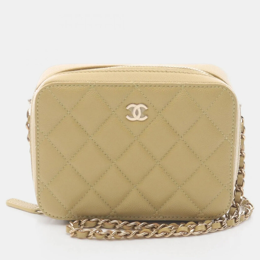 Chanel Pearl Crush Mini Beige Leather Crossbody Bag Chanel Pearl Crush Mini Beige Leather Crossbody Bag