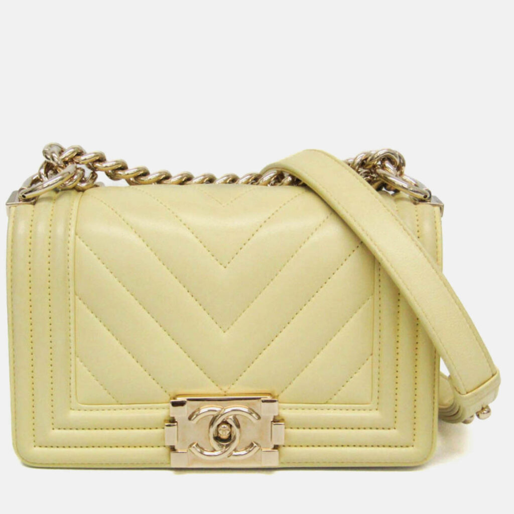 Chanel Boy V Stitch Yellow Leather Shoulder Bag Chanel Boy V Stitch Yellow Leather Shoulder Bag