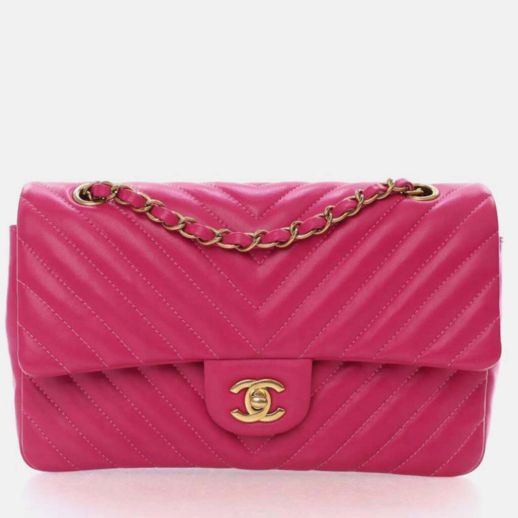 Chanel Classic Double Flap Medium Pink Chevron Lambskin Shoulder Bag Chanel Classic Double Flap Medium Pink Chevron Lambskin Shoulder Bag
