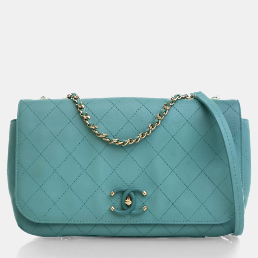 Chanel Stitched Covered CC Flap Medium Green Calfskin Shoulder Bag Chanel Stitched Covered CC Flap Medium Green Calfskin Shoulder Bag
