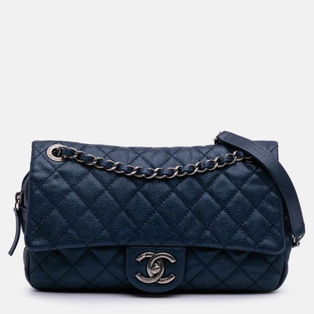Chanel Blue Medium Quilted Iridescent Caviar Easy Flap Chanel Blue Medium Quilted Iridescent Caviar Easy Flap