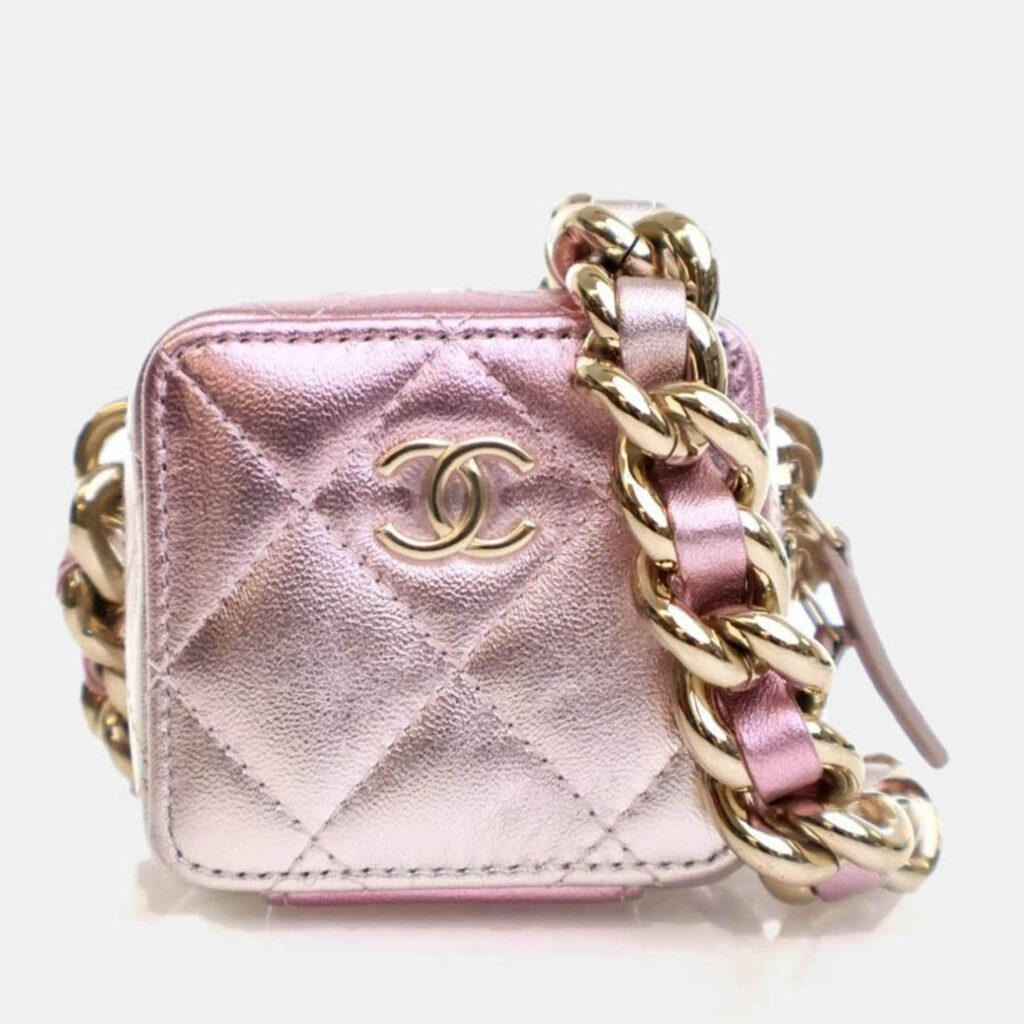 Chanel Mini Lambskin Coco Punk Cube Clutch With Chain Chanel Mini Lambskin Coco Punk Cube Clutch With Chain