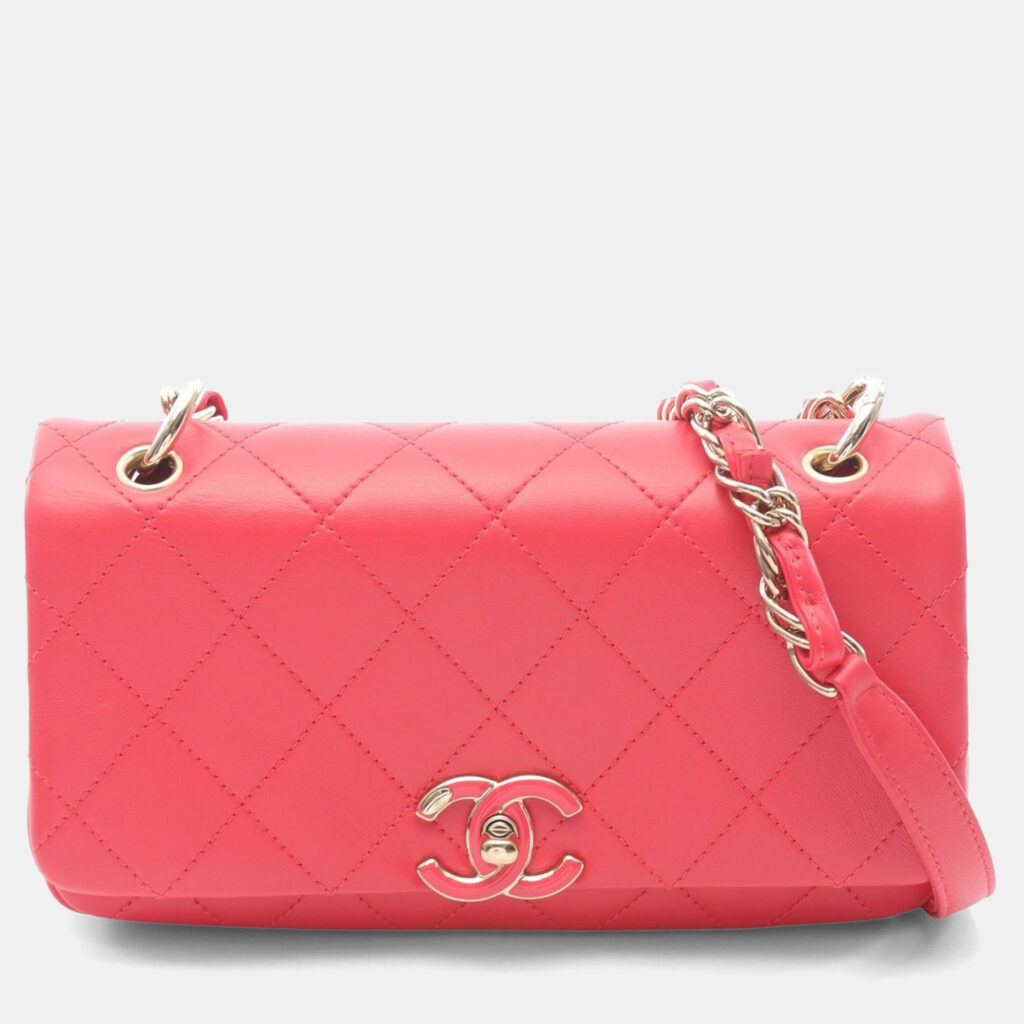 Chanel Matelasse Chain Shoulder Bag Lamb Skin Sheep Leather Red Chanel Matelasse Chain Shoulder Bag Lamb Skin Sheep Leather Red
