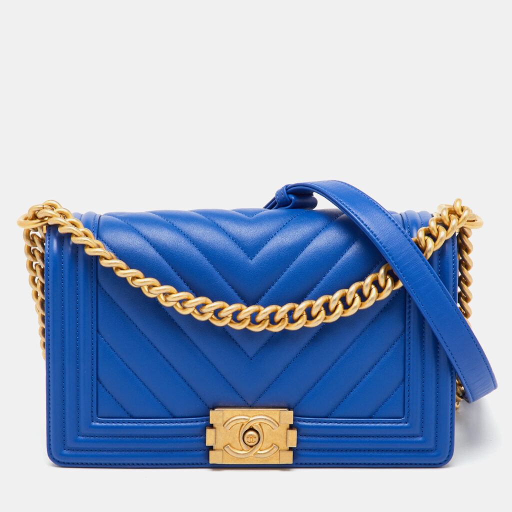 Chanel Blue Chevron Leather Medium Boy Flap Bag Chanel Blue Chevron Leather Medium Boy Flap Bag