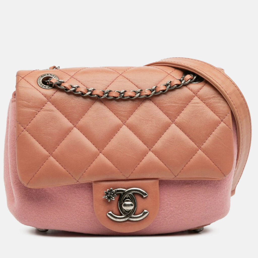 Chanel Pink Paris Salzburg Mini Quilted Glazed Calfskin and Felt Edelweiss Flower Flap Chanel Pink Paris Salzburg Mini Quilted Glazed Calfskin and Felt Edelweiss Flower Flap