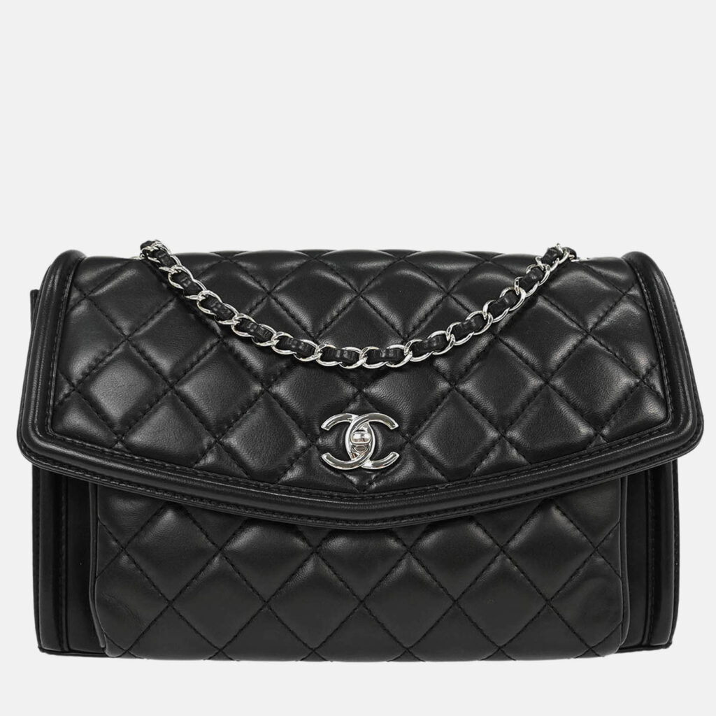 Chanel Geometric Flap Black Lambskin Chain Shoulder Bag Chanel Geometric Flap Black Lambskin Chain Shoulder Bag