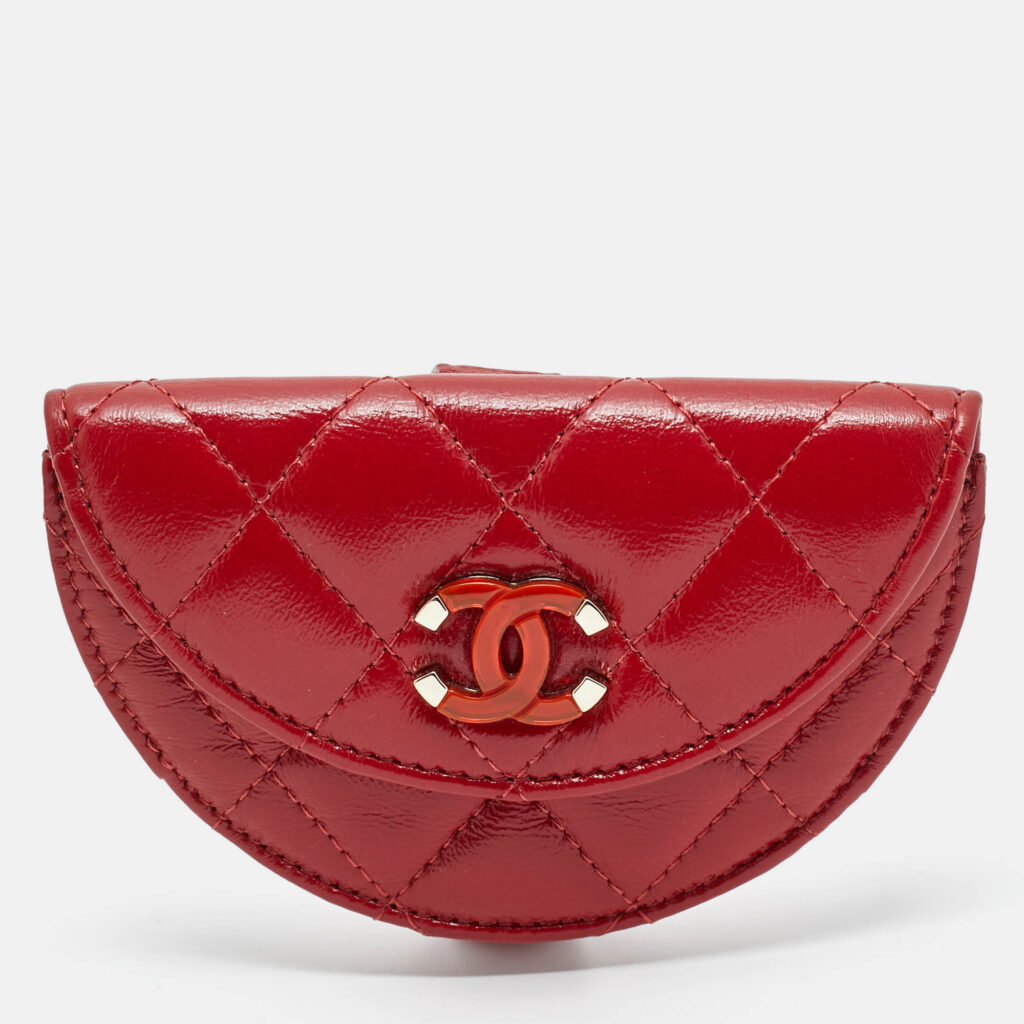 luxury-women-chanel-used-handbags-p1214199-006.jpg Chanel Red Quilted Leather CC Flap Wrist Coin Purse