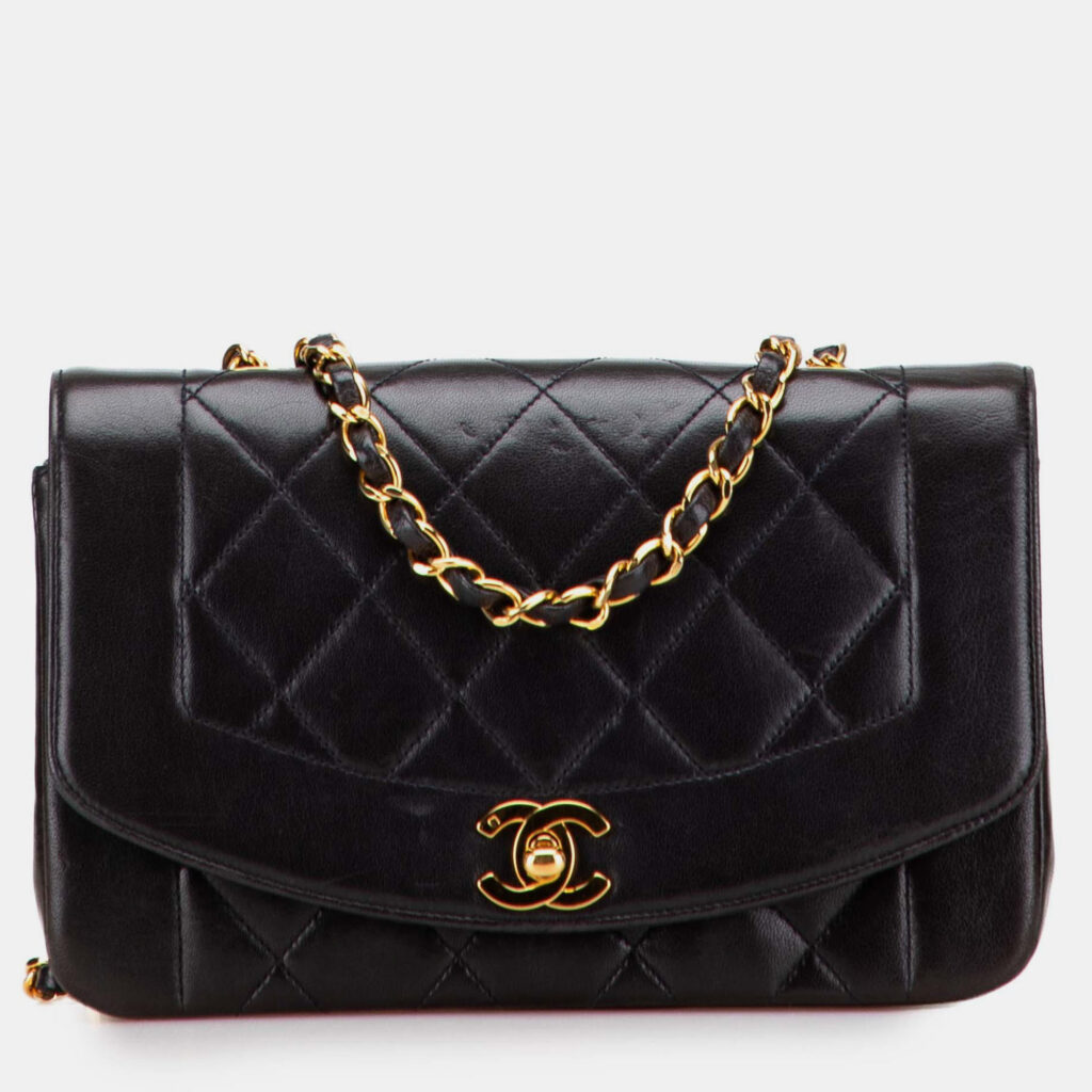 luxury-women-chanel-used-handbags-p1216408-011-1.jpg Chanel Black Small Lambskin Diana Flap