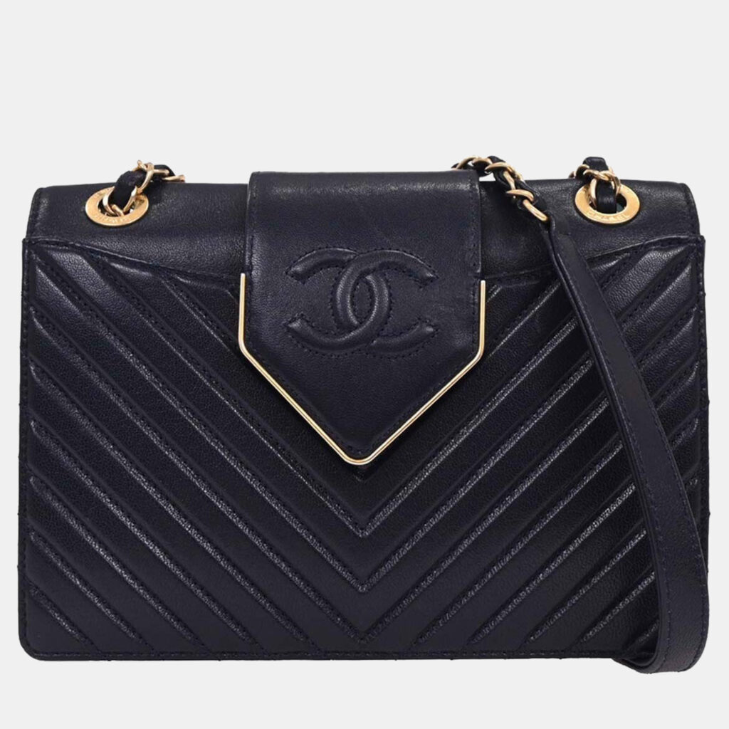 luxury-women-chanel-used-handbags-p1217071-001.jpg Chanel Navy Calfskin Chevron Shoulder Bag