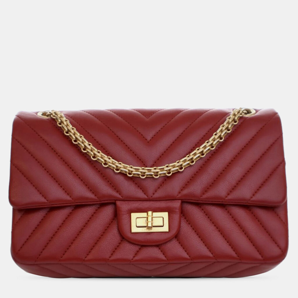luxury-women-chanel-used-handbags-p1217665-001-1.jpg Chanel Red Reissue 2.55 Chevron Aged Calfskin Double Flap 225