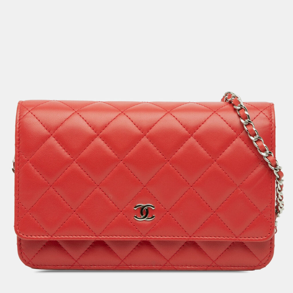 Chanel Red CC Quilted Lambskin Wallet on Chain Chanel Red CC Quilted Lambskin Wallet on Chain