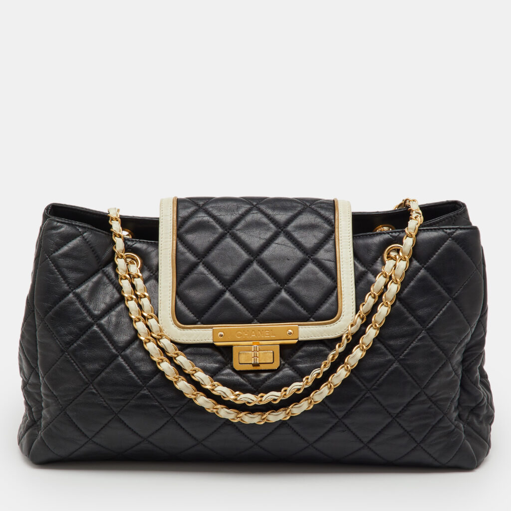 Chanel Black/Cream Quilted Leather East/West Mademoiselle Accordion Flap Bag Chanel Black/Cream Quilted Leather East/West Mademoiselle Accordion Flap Bag