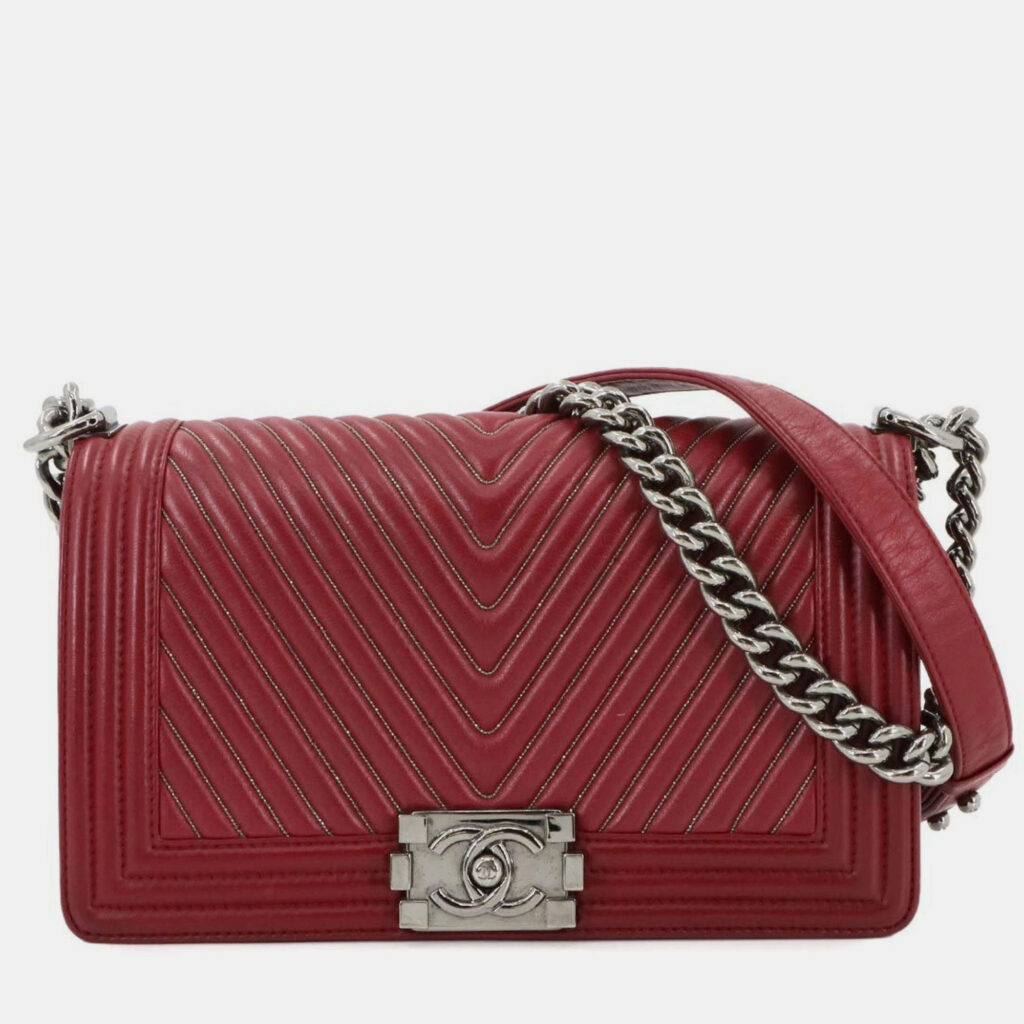 Chanel Boy Red Leather Chevron V-Stitch Chain Shoulder Bag Chanel Boy Red Leather Chevron V-Stitch Chain Shoulder Bag