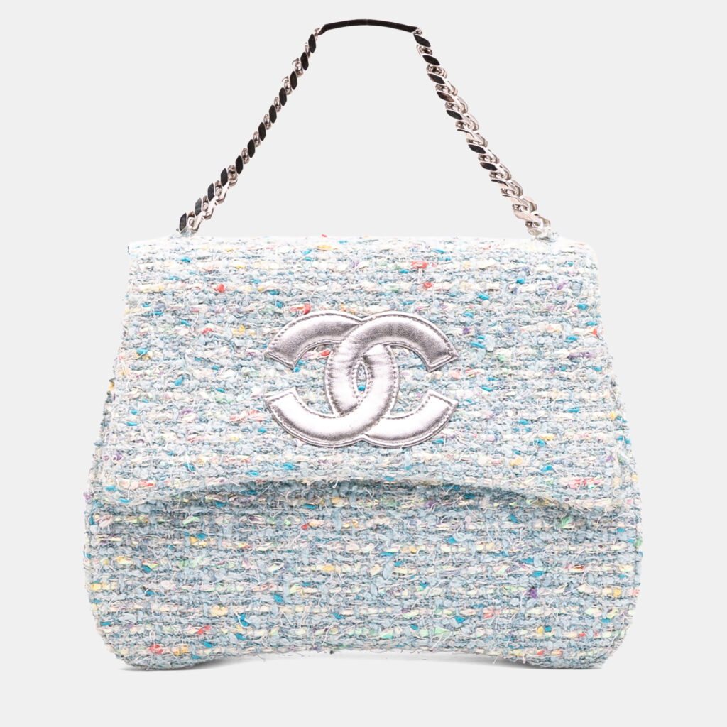 luxury-women-chanel-used-handbags-p1222987-002-1.jpg Chanel Blue CC Confetti Tweed Flap