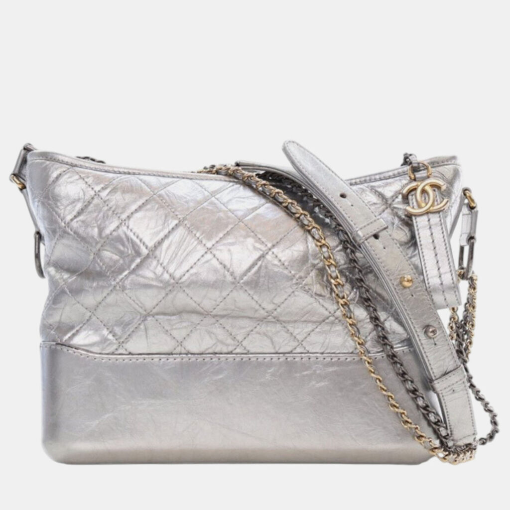 luxury-women-chanel-used-handbags-p1224334-002-1.jpg Chanel Silver Medium Metallic Aged Calfskin Gabrielle Crossbody