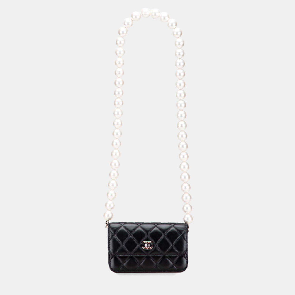 Chanel Black Quilted Calfskin Maxi Pearls Clutch With Chain