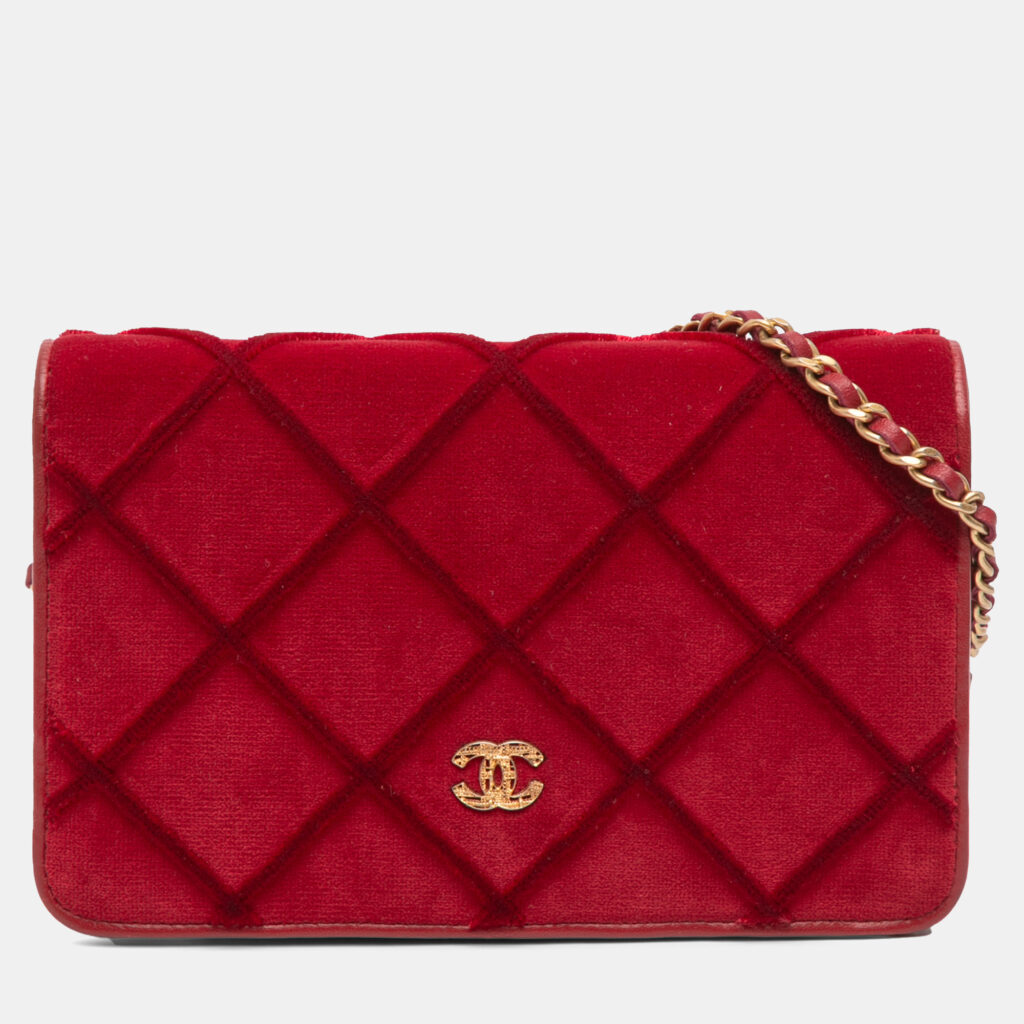 Chanel Red CC Quilted Velvet Wallet on Chain Chanel Red CC Quilted Velvet Wallet on Chain