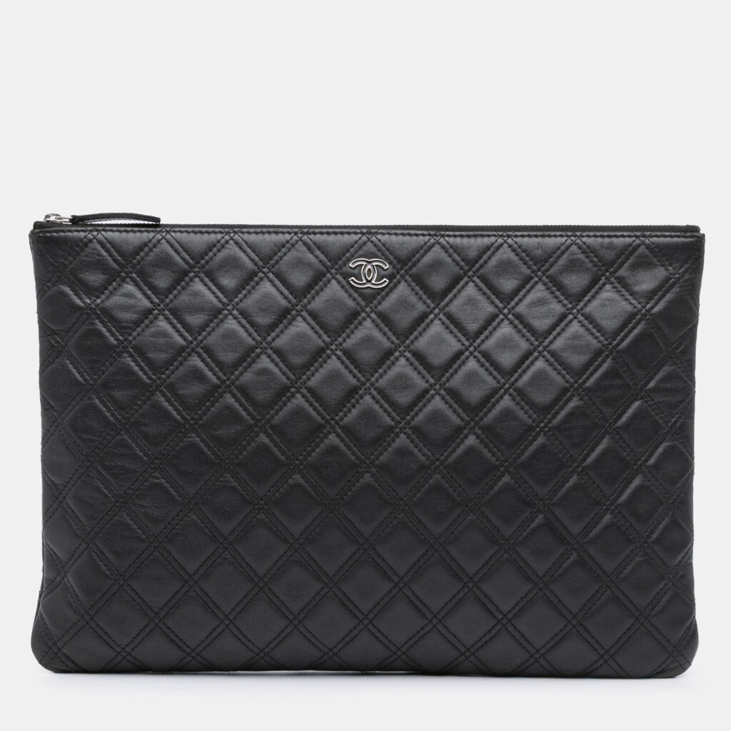 luxury-women-chanel-used-handbags-p1224872-010-1.jpg Chanel Black Large Quilted Lambskin Double Stitch O Case Clutch