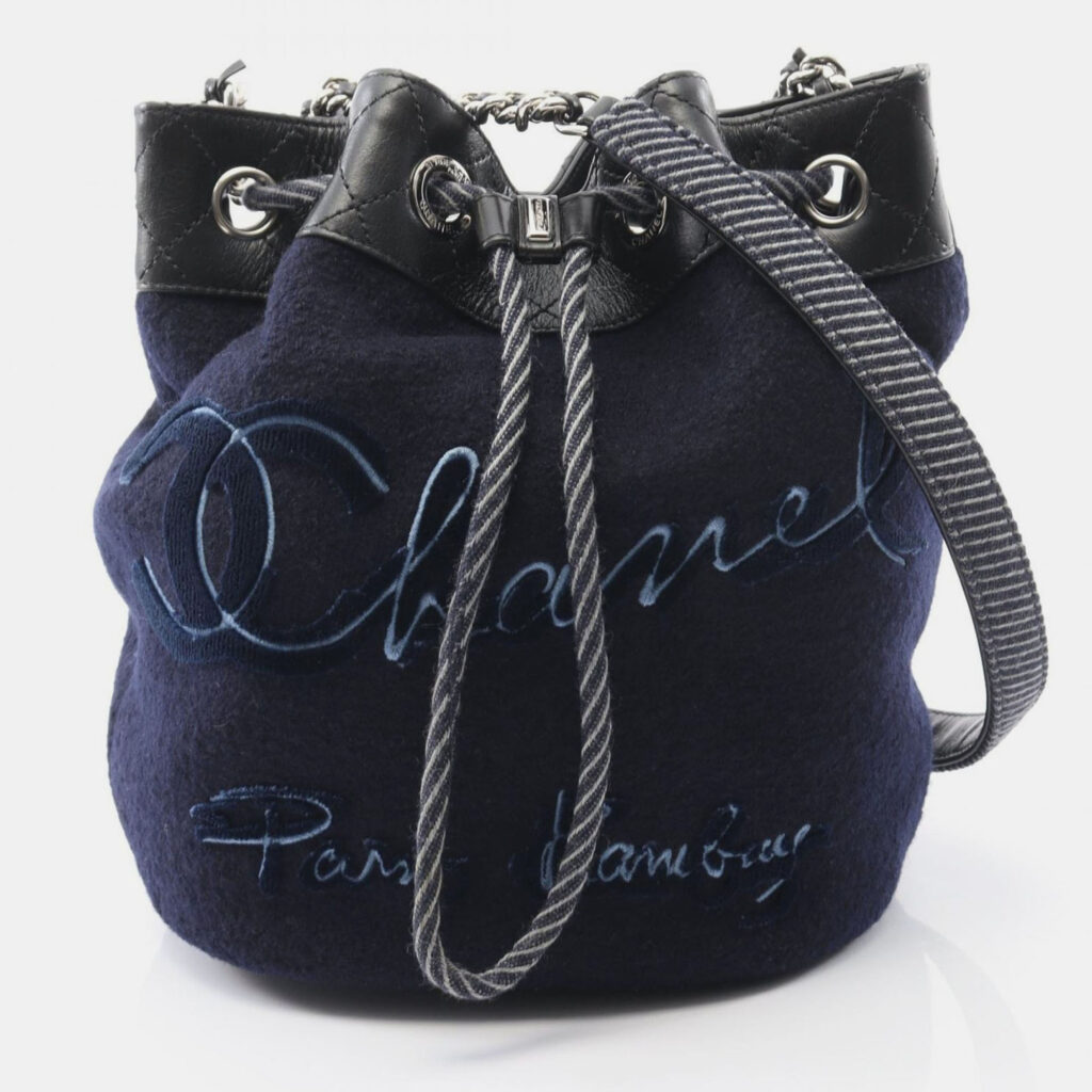 Chanel Paris Hamburg Navy/Black Leather and Wool Shoulder Bag Chanel Paris Hamburg Navy/Black Leather and Wool Shoulder Bag