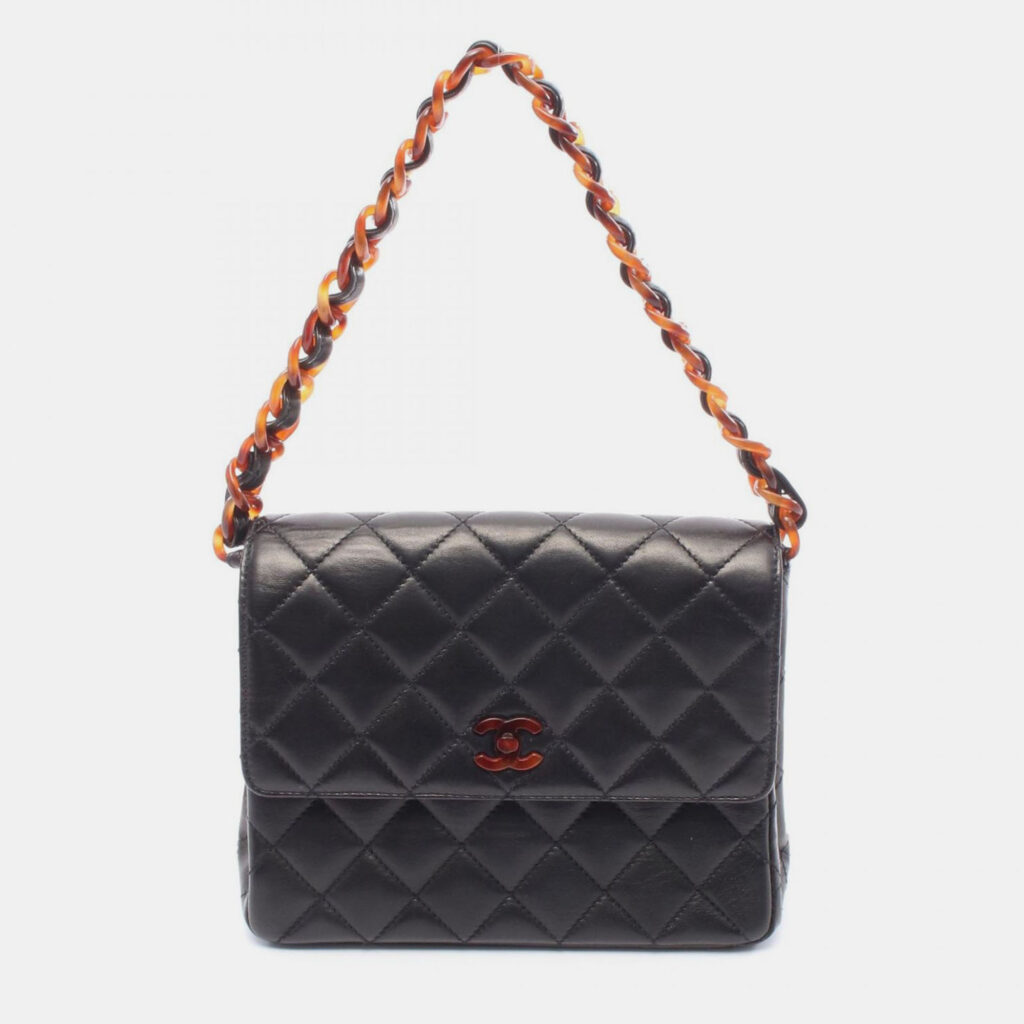 Chanel Flap Acrylic Chain Black Leather Shoulder Bag Chanel Flap Acrylic Chain Black Leather Shoulder Bag