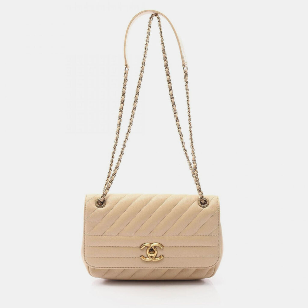 Chanel Diagonal Quilted Beige Leather Flap Bag Chanel Diagonal Quilted Beige Leather Flap Bag