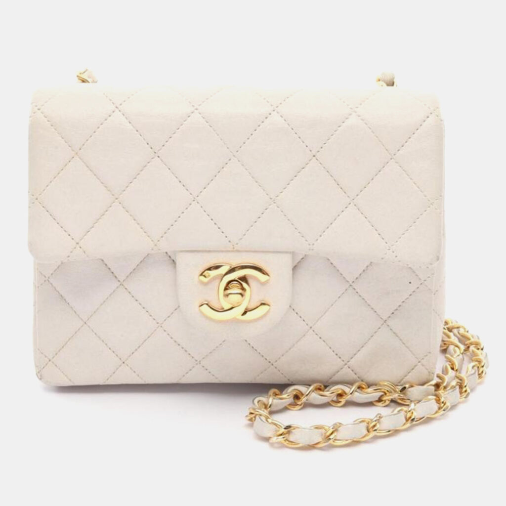 Chanel Classic Single Flap White Leather Shoulder Bag Chanel Classic Single Flap White Leather Shoulder Bag