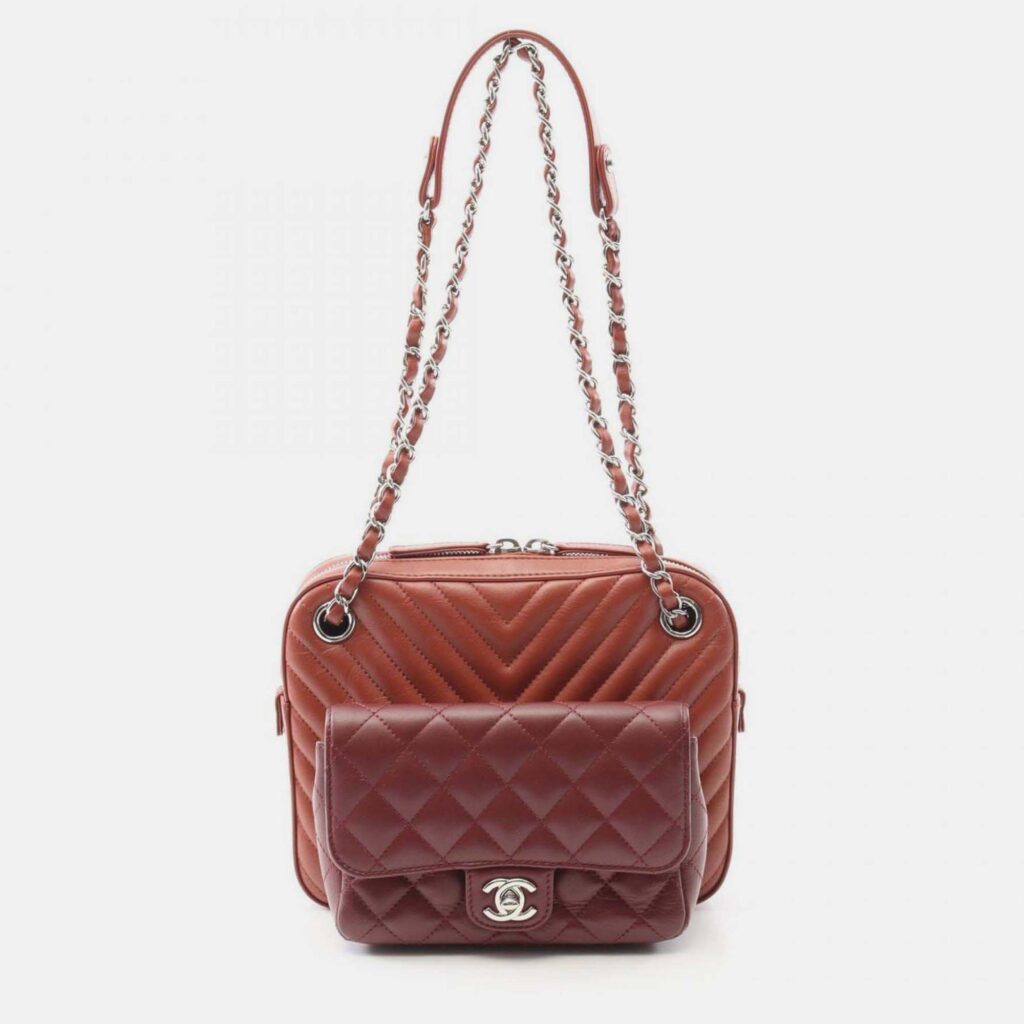 Chanel V-Stitch Chevron Shoulder Bag In Lambskin Leather Brown And Burgundy Chanel V-Stitch Chevron Shoulder Bag In Lambskin Leather Brown And Burgundy