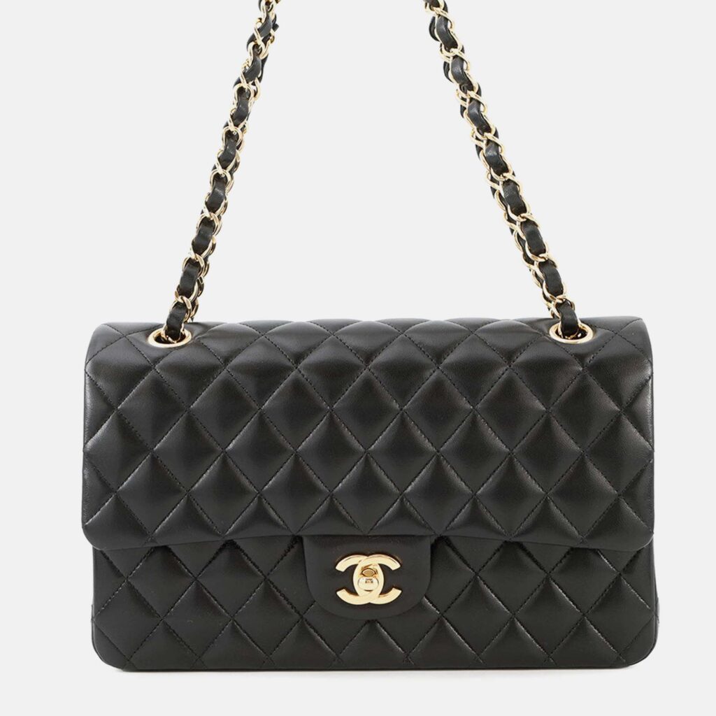 Chanel Matelasse W Flap Chain shoulder Black Lambskin Size 25