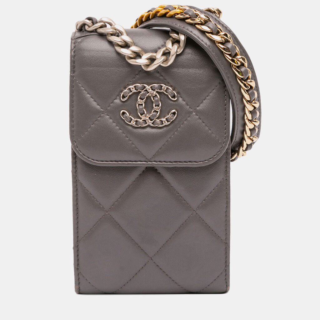luxury-women-chanel-used-handbags-p1230317-011-1.jpg Chanel Grey Lambskin 19 Phone Holder with Chain