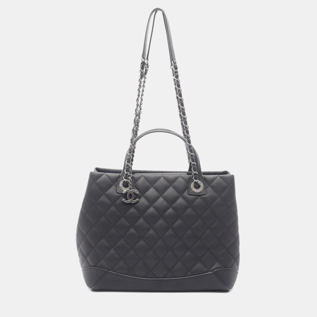 Chanel Matelasse Black Leather Tote Chanel Matelasse Black Leather Tote