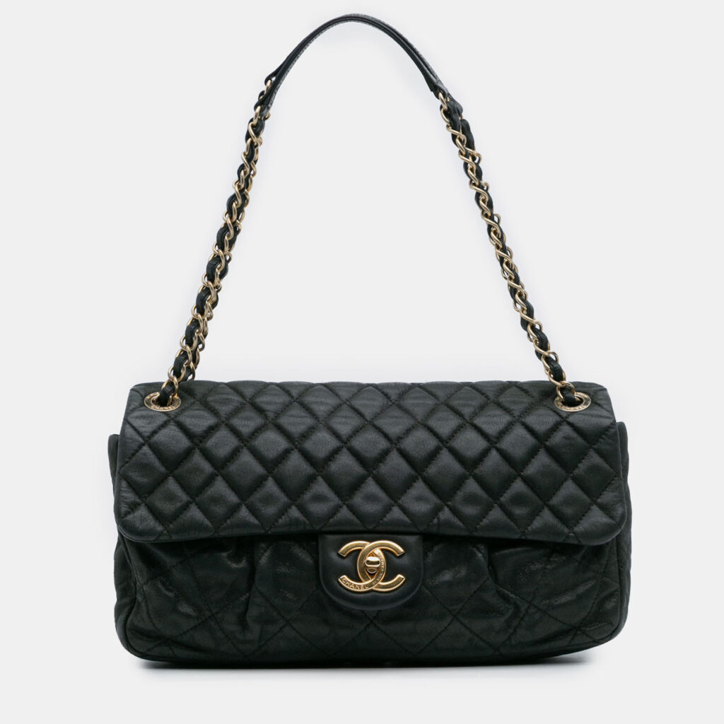 Chanel Chic Quilt Flap Calfskin Leather Shoulder Bag