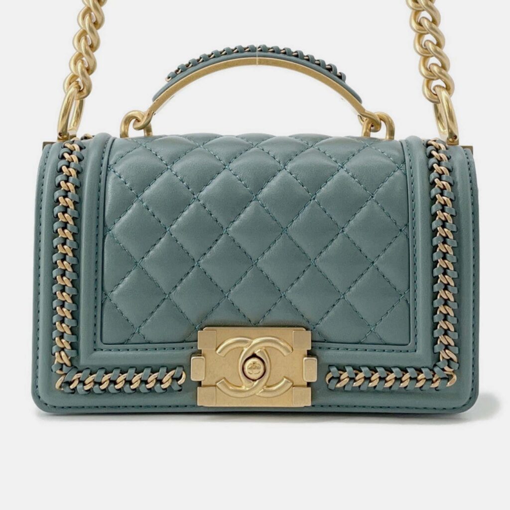 Chanel Boy Chanel Blue/Green Lambskin Size 20 Chanel Boy Chanel Blue/Green Lambskin Size 20
