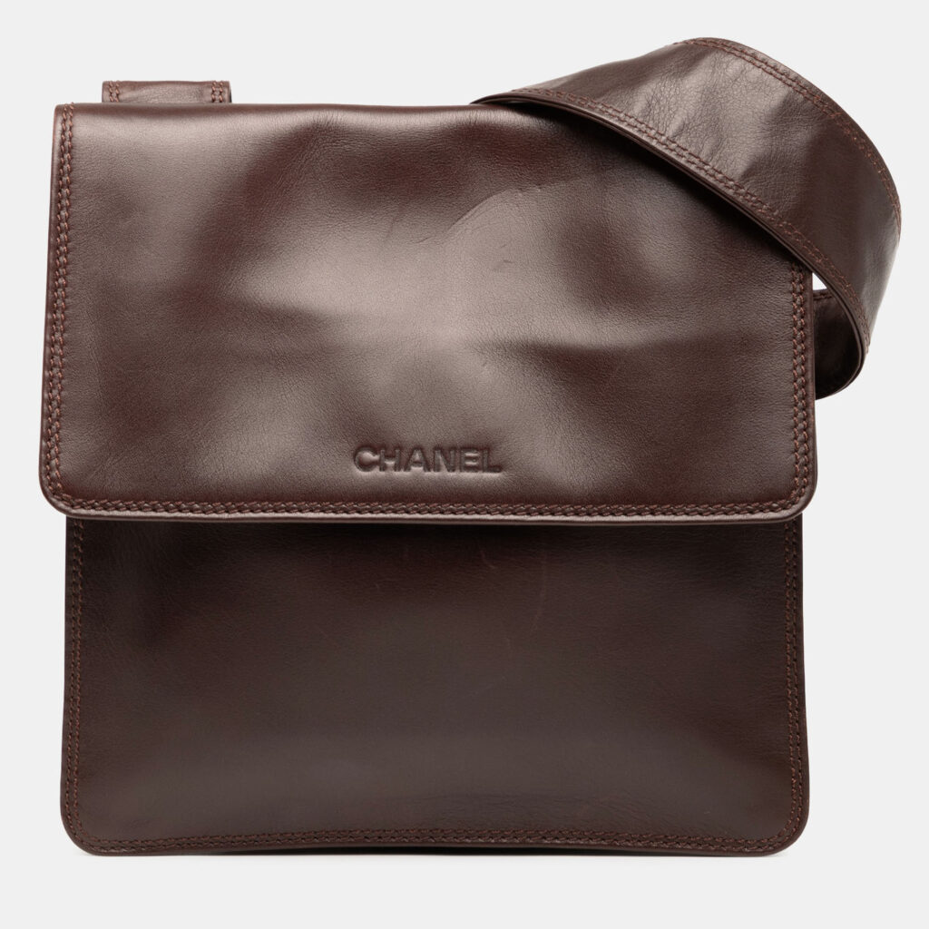 Chanel Burgundy Lambskin Leather Crossbody Chanel Burgundy Lambskin Leather Crossbody