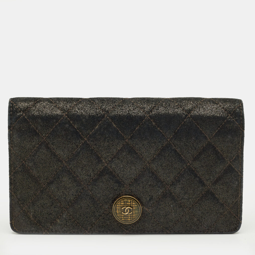 Chanel Black/Gold Quilted Suede Paris Edinburgh Long Wallet Chanel Black/Gold Quilted Suede Paris Edinburgh Long Wallet