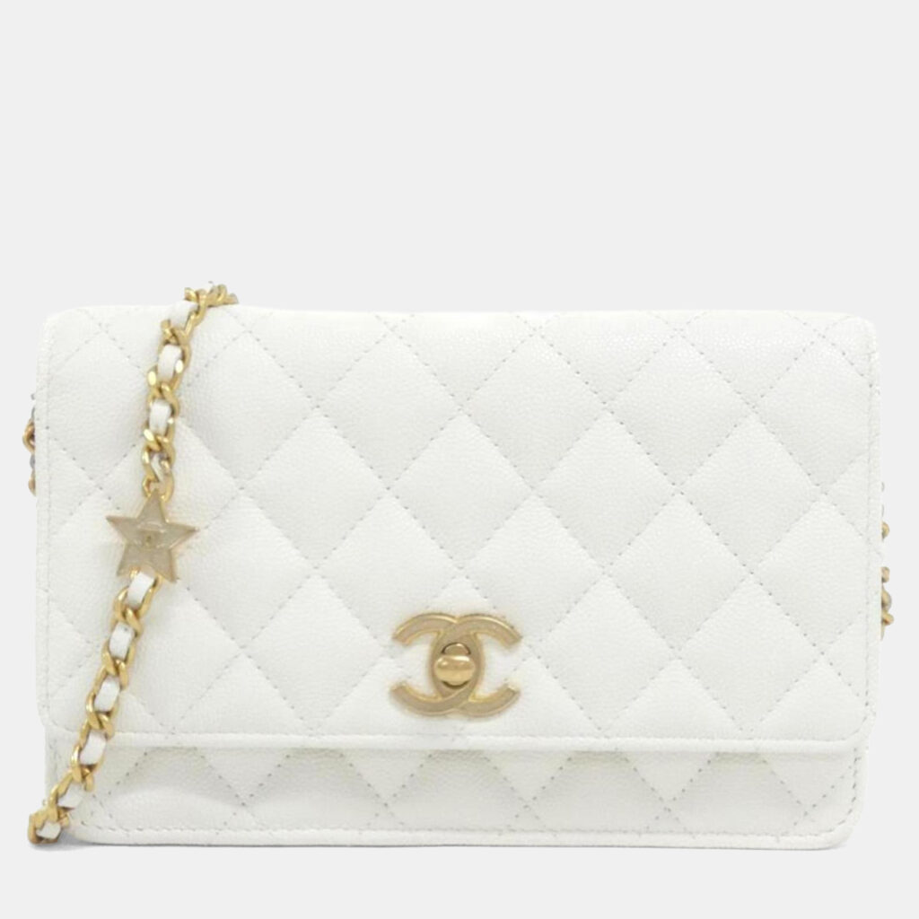 Chanel White Calf Leather Chain Wallet Chanel White Calf Leather Chain Wallet
