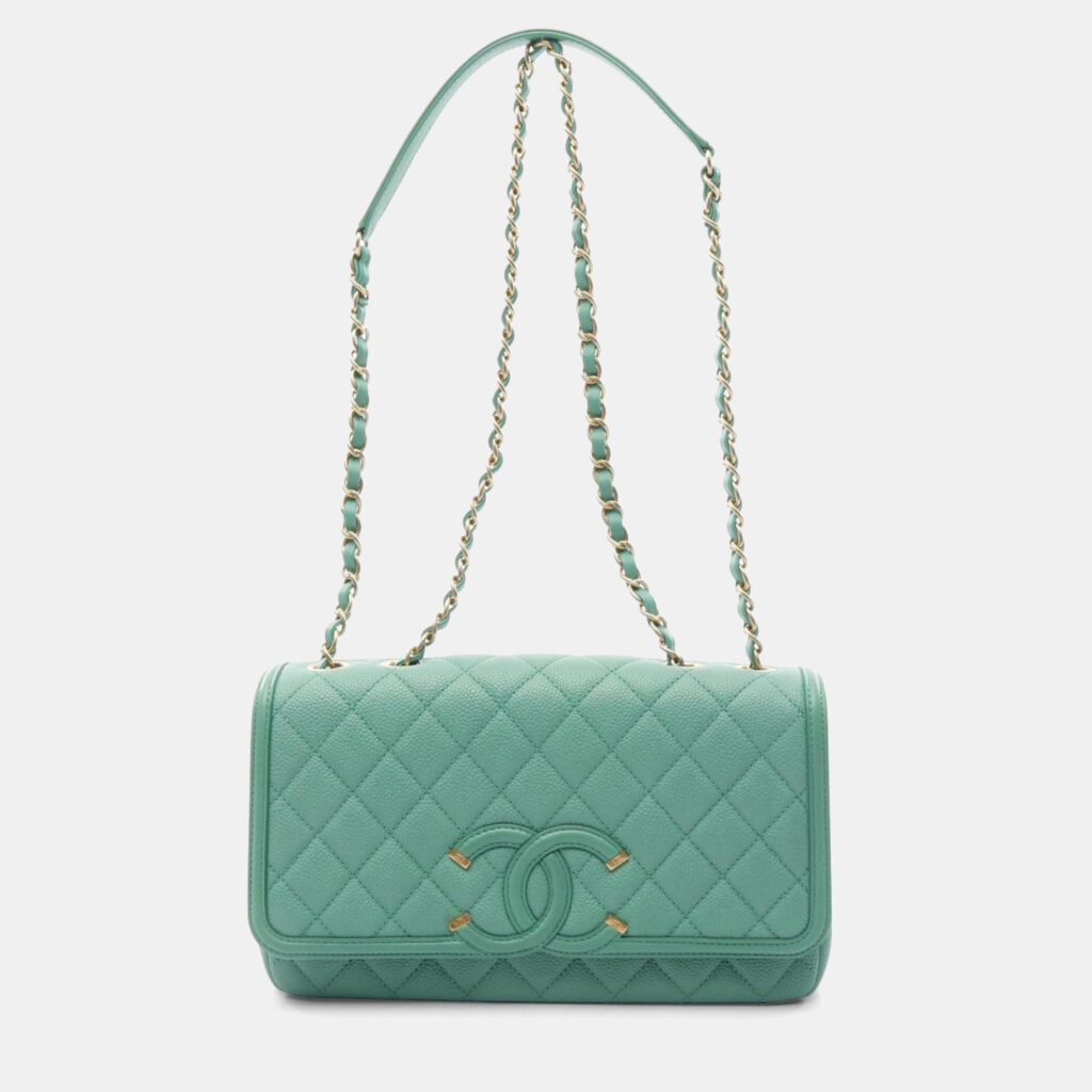Chanel Cc Filigree Shoulder Bag Caviar Skin Grained Calf Green Chanel Cc Filigree Shoulder Bag Caviar Skin Grained Calf Green