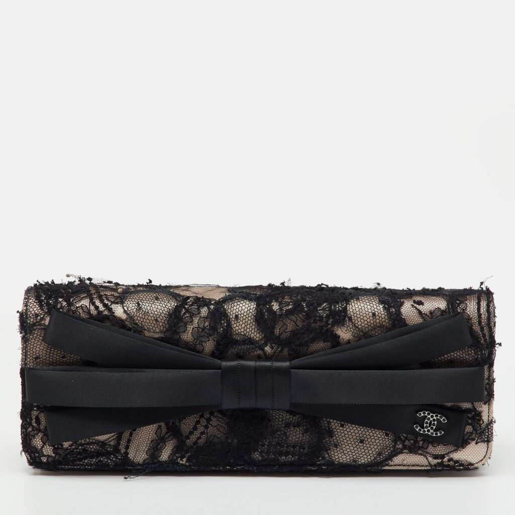luxury-women-chanel-used-handbags-p1237803-016.jpg Chanel Black/Beige Lace and Satin CC Bow Clutch