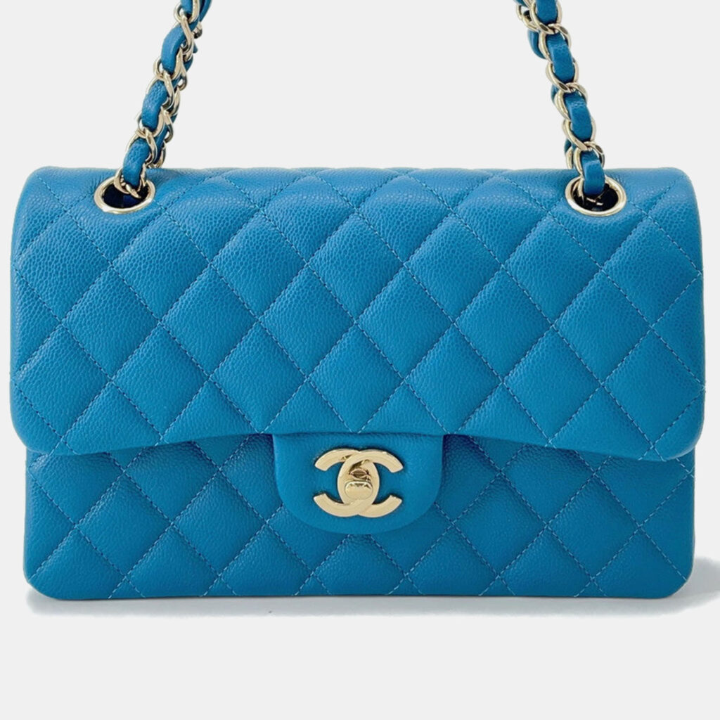 Chanel Matelasse Double Flap Chain shoulder Blue Caviar Leather Size 23 Chanel Matelasse Double Flap Chain shoulder Blue Caviar Leather Size 23