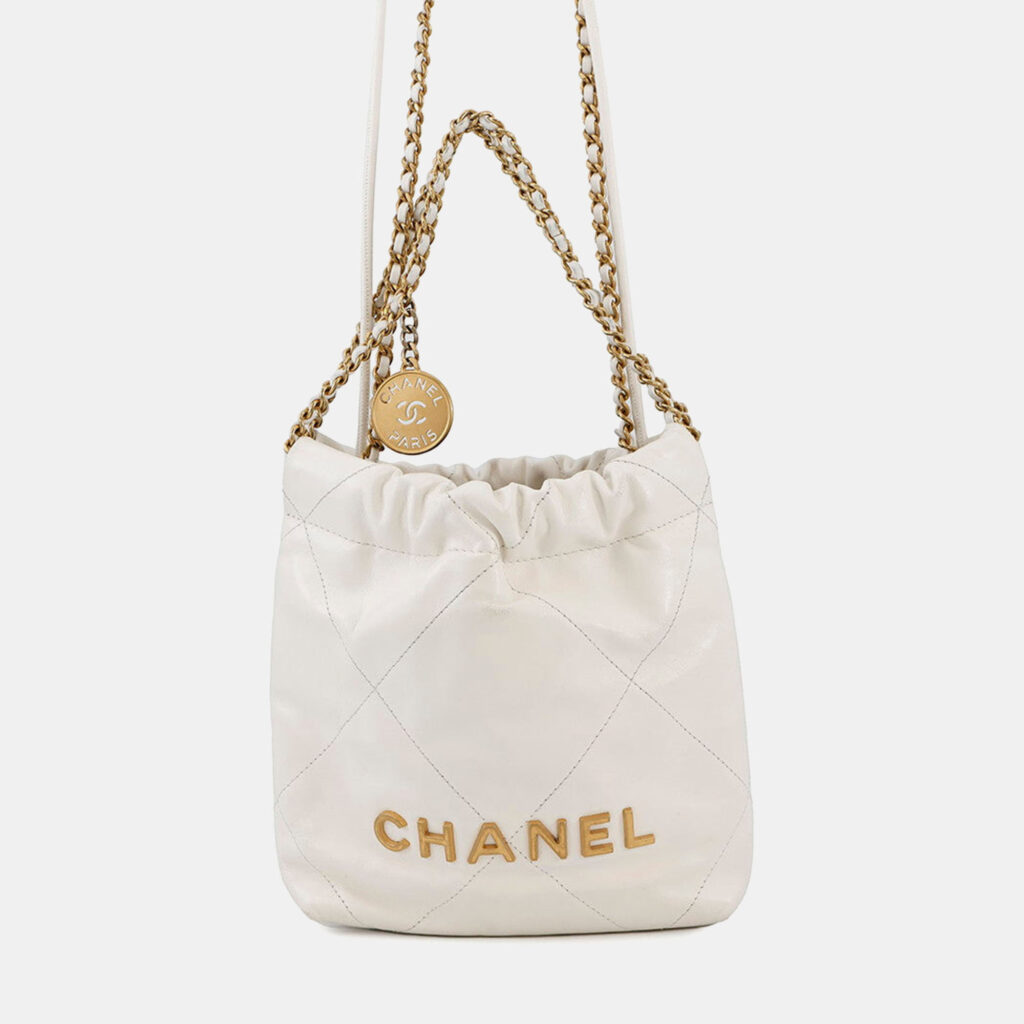 Chanel Chanel22 Mini Shoulder Bag White Shiny Calf Leather Chanel Chanel22 Mini Shoulder Bag White Shiny Calf Leather
