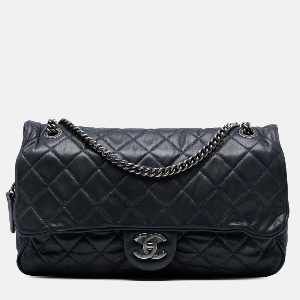 Chanel Black Large Quilted Iridescent Calfskin Shiva Flap Chanel Black Large Quilted Iridescent Calfskin Shiva Flap