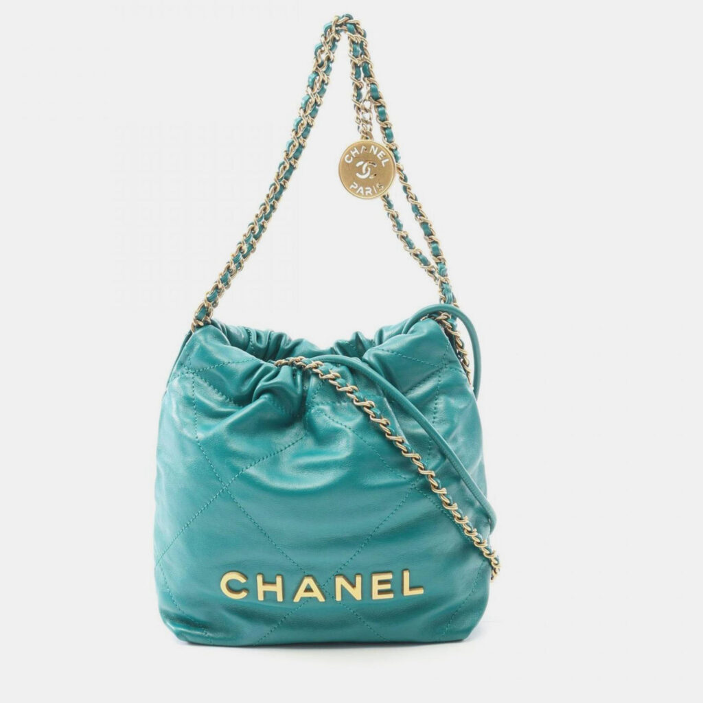 Chanel 22 Mini Shoulder Bag In Lambskin Sheep Leather Green Chanel 22 Mini Shoulder Bag In Lambskin Sheep Leather Green